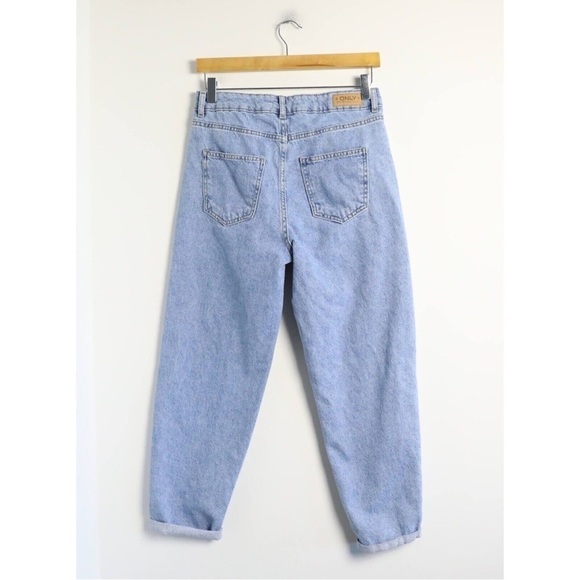Only Mom Jeans light blue cropped high waist trendy 26 Onlkelis Life HW 15203435 - Picture 2 of 8